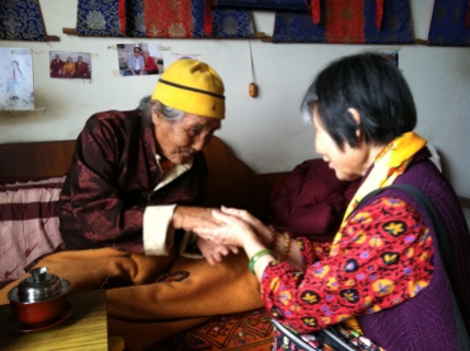Greeting Rinpoche's Grandfather